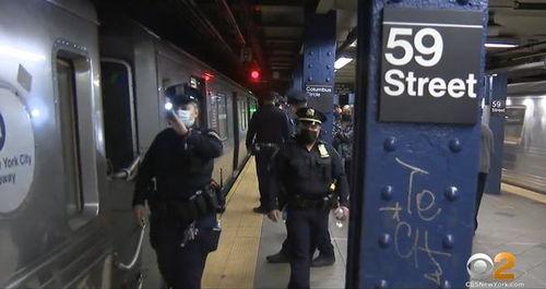 最新地铁爆料视频播放大全,最新动态一网打尽